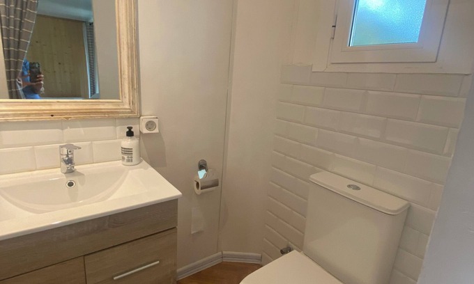 Castellar del Valles Other | Detached mini house on horse farm in the middle of nature