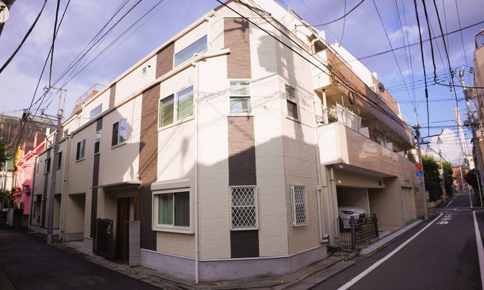 Ikebukuro House | Detached house for rent 3rd floor 102 ㎡ Western style room/4LDK 2 toilets +2 bathrooms Convenient transportation!