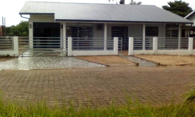 Paramaribo House | Detached house in quiet safe neighborhood with large terrace