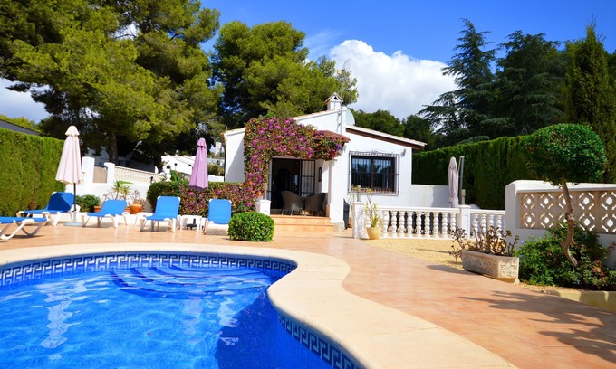 Moravit Villa | Detached Villa with Private Pool and Garden