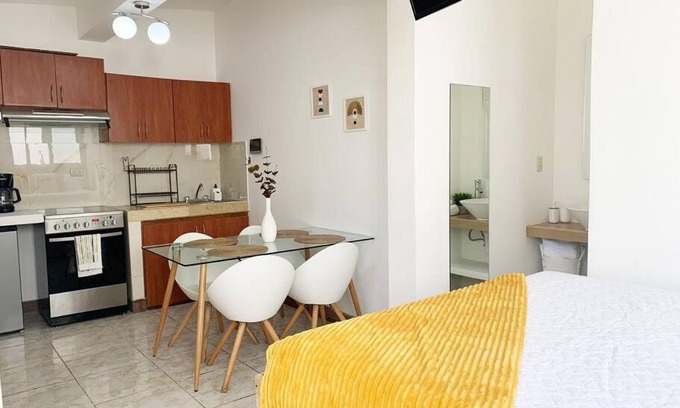 Zona 7 Apartment | Detailed and Modern Apartment D