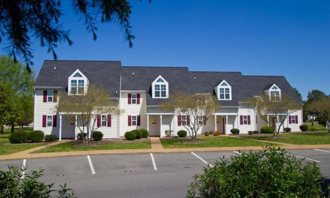 Berkeley Villa | Diamond Resorts The Historic Powhatan Resort - 2 Bedroom Upstairs
