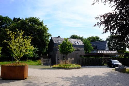 Weywertz Villa | Die Alte Linde