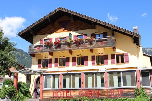 Hoefen House | Die Lilie/Hotel Garni