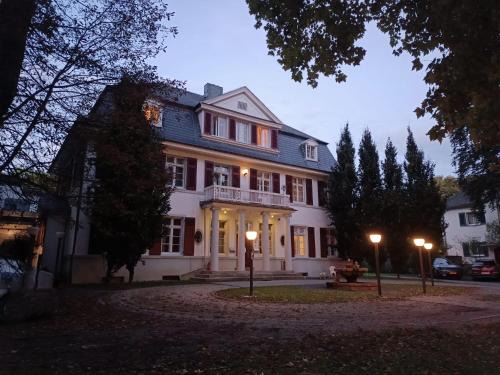 Leverkusen Hotel | Die Villa Hotel