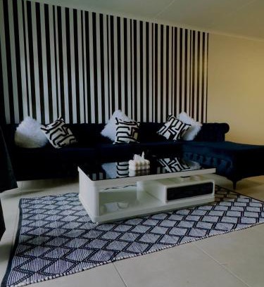 Greater Johannesburg Metropolitan Area Apartment | Dimension