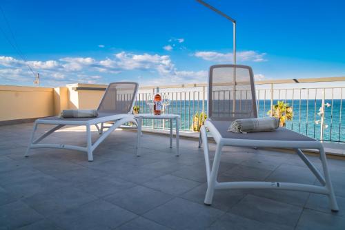 Mola di Bari Apartment | DIMORA CATERINA - Suite Apartments & Sea View