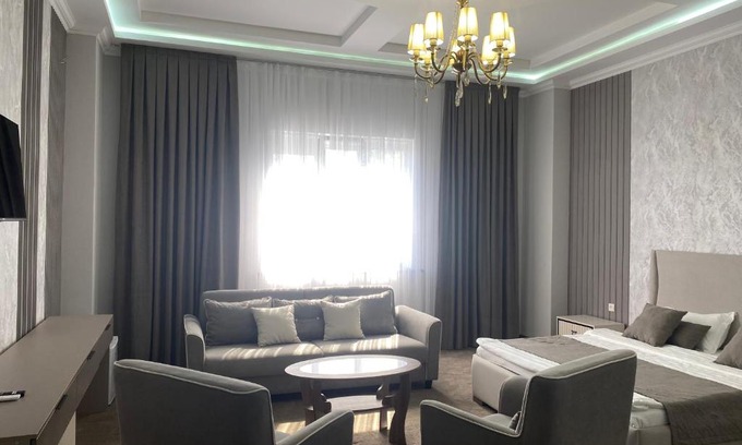 Taraz Hotel | Dinar