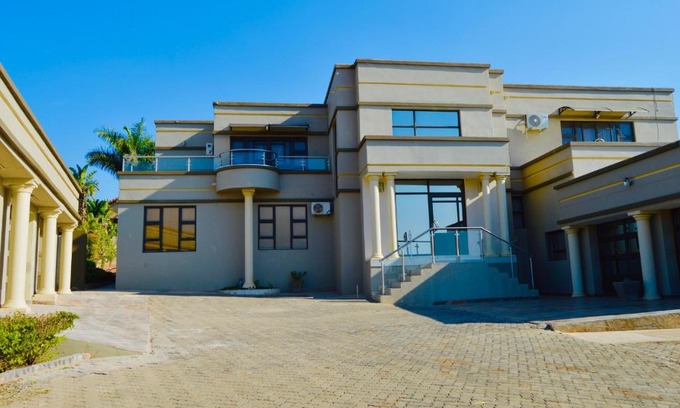 Burgersfort Bed & Breakfast | Dineo's Lodge and Spa