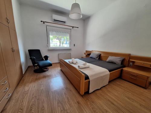 Kanali House | Dio's House