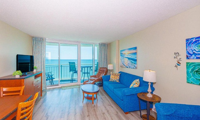 Downtown Myrtle Beach House | Direct Oceanfront Condo-Sandy Beach Resort 1610- Sleeps 6!