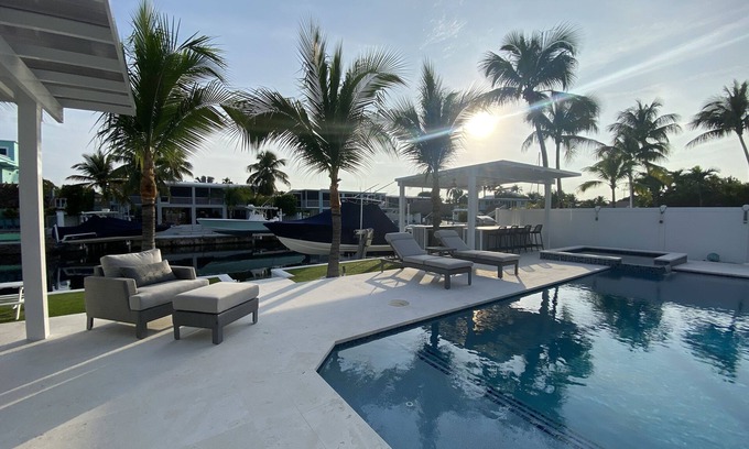 Key Largo House | Disconnect from reality & dive into Paradise at Anchor Home 🌴