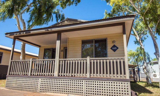 Baynton Hotel | Discovery Parks - Pilbara, Karratha
