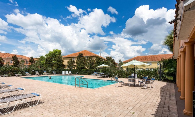 Crestwynd Bay House | Disney townhome 3 bdrm 2.5 bath- Unit17 Crestwynd