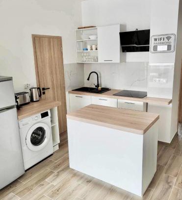 Erzsebetvaros Apartment | Dob House II 2bdrm II 2bthrm