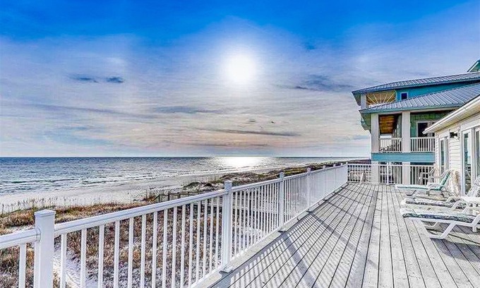 Gulf Shores House | Dog-Friendly & Attractive Beach House w/Private Pool, Free WiFi, Central AC