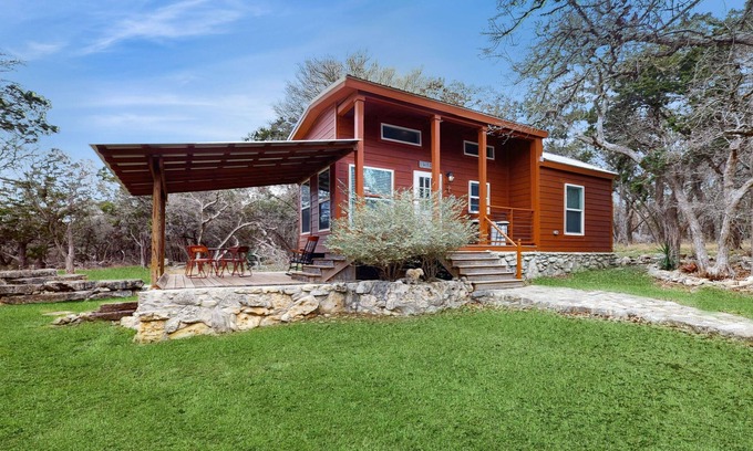 Wimberley Cottage | Dog-friendly cottage with living and dining space, patio at quiet location