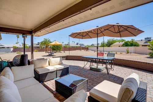 Sun City West House | Dog-Friendly Family Home in Glendale Suburbs!