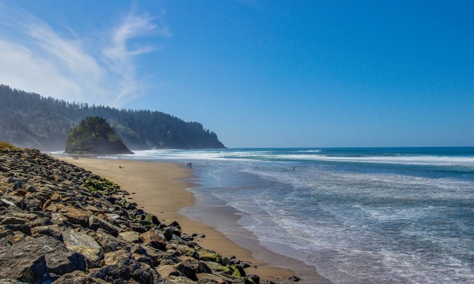 Neskowin Condo | Dog-friendly oceanfront condo with amazing ocean views - steps to beach