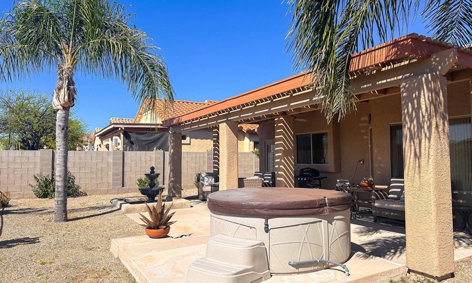 Rancho Vistoso House | Dog-friendly valley view oasis with private hot tub, shaded patio, washer/dryer