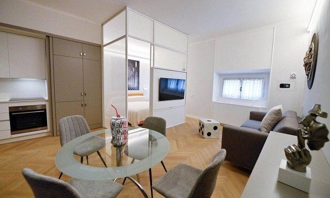 Rione XVI Ludovisi Apartment | Dolce Vita Suite in Via Boncompagni
