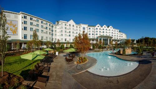 Sevierville Resort | Dollywood's DreamMore Resort and Spa