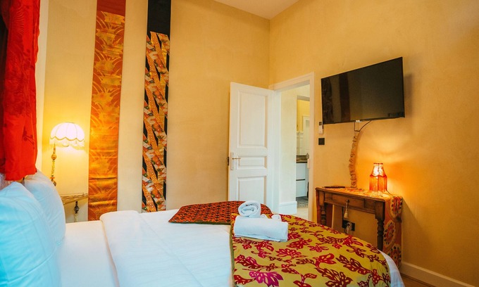 Guebwiller Apartment | Domaine Bohème I Charming 3 bedrooms with private GARDEN & JACUZZI