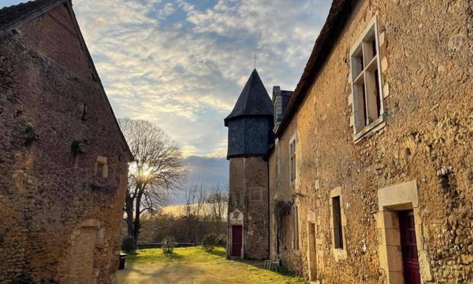 Fontenay-sur-Vegre Other | Domaine de Fontenay - Charming Manor House 30 beds