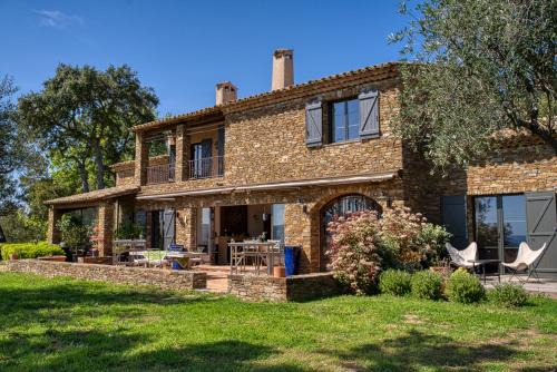 La Garde-Freinet Bed & Breakfast | Domaine des Chênes de la Galline