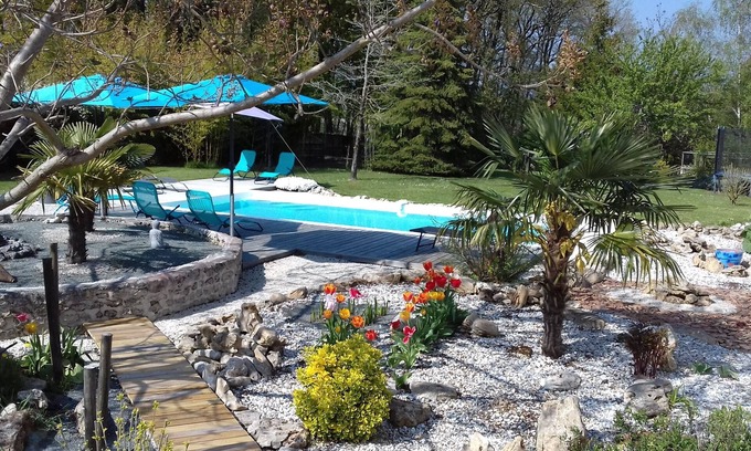 Chadenac House | Domaine L'Albizia