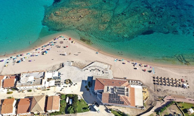 Aglientu House | DOMO 101 - Deluxe Junior Suite with Sea View