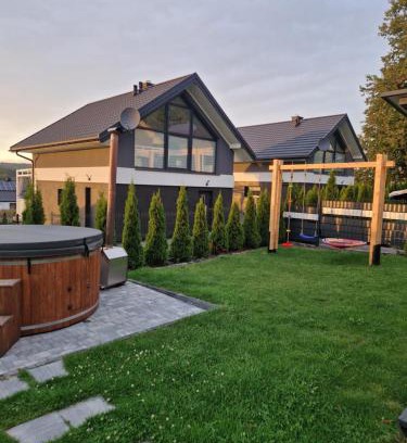 Zwierzyniec Villa | Domy na Roztoczu Aleja Lipowa B,G,J,K Sauna Jacuzzi Kajaki