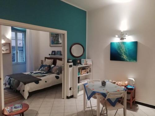 Vernazza Apartment | DonnaBarbara