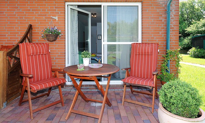 Neuharlingersiel House | Doppelzimmer Groß mit Terrasse - Hotel Garni Haus Am Meer