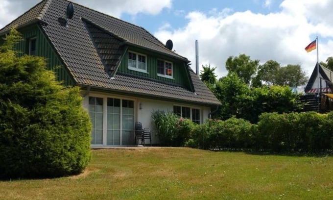 Zingst House | Dorfstr. OT Müggenburg 18a