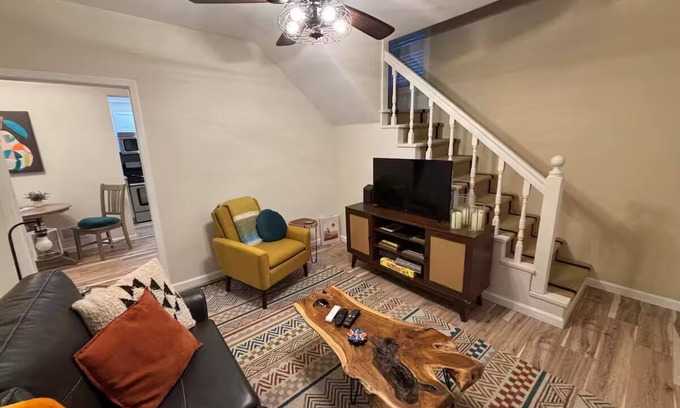 Indiana Cottage | Dorothy's Cottage.