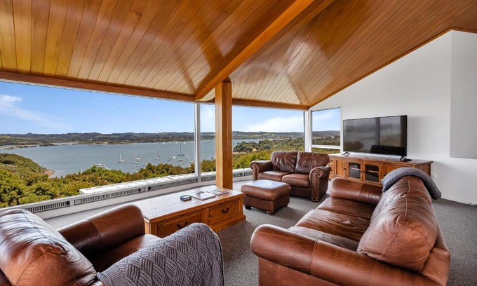 Kerikeri House | Double Bay Hideaway - Kerikeri Holiday Home