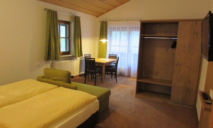 Josefsthal Apartment | Double room / Apartment 2 - Gästehaus Gritscher