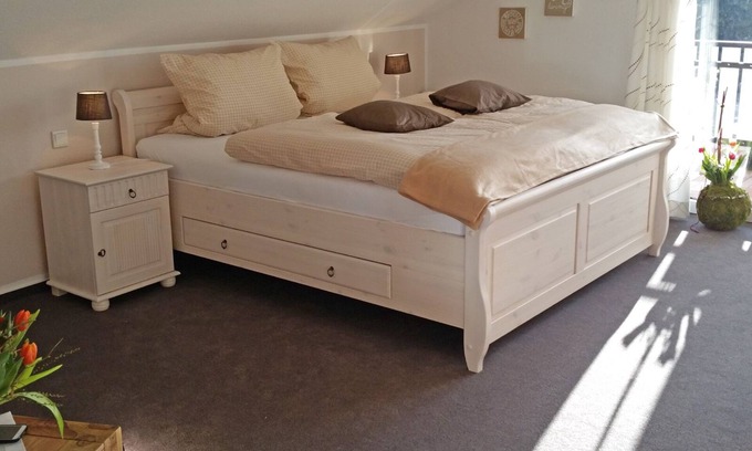 Moehnesee Apartment | Double room lake view approx. 25sqm shower/WC