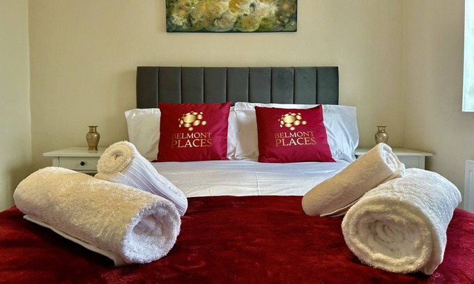 Peterborough House | Double Room - Stamford, Lincs