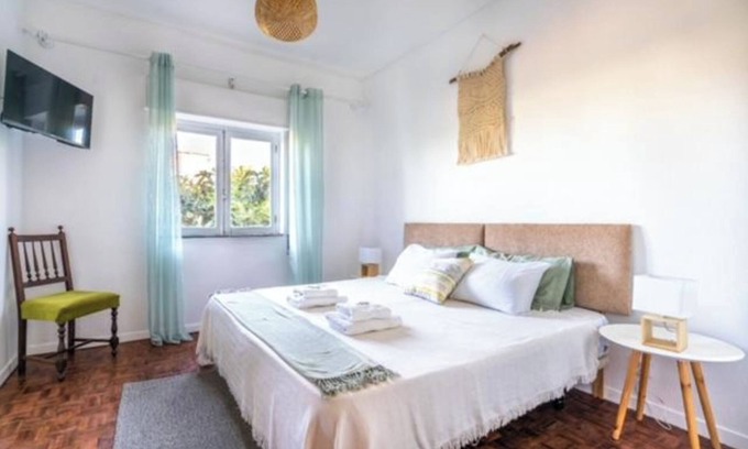 Pera House | Double Room with Private Bathroom - Lima4