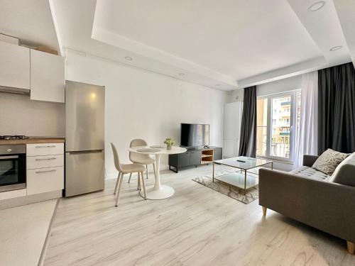 Stefanestii de Jos Apartment | Double Studio B106 StayInn by Cosmopolis