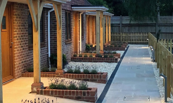 Woolbeding Apartment | Double/Twin suite at Hamilton Arms