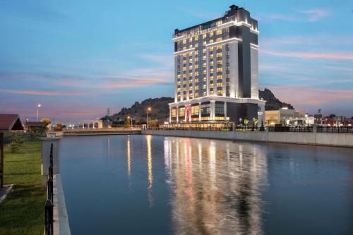Afyonkarahisar Hotel | Doubletree By Hilton Afyonkarahisar