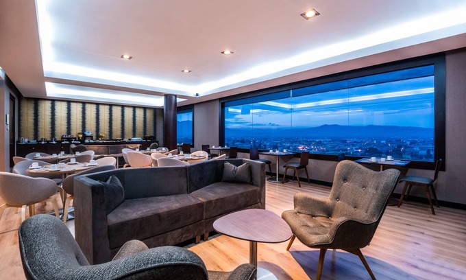 Bogota Hotel | DoubleTree by Hilton Bogota Salitre AR