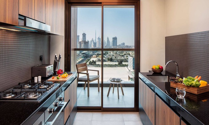 Al Mankhool Hotel | DoubleTree by Hilton Dubai M Square Hotel & Residences