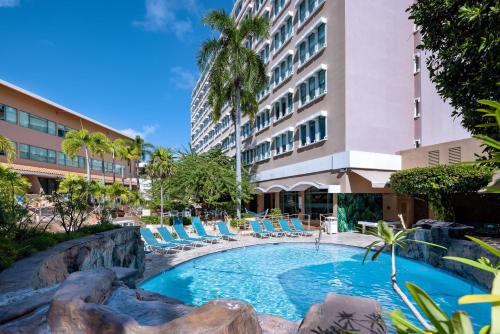 Santurce Resort | DoubleTree by Hilton San Juan