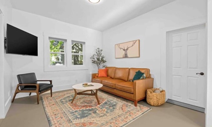 Sandpoint Cottage | Downtown Cottage: Steps to Sandpoint