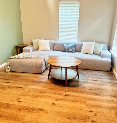 Fort Smith Apartment | Downtown Fort Smith Apartment with Yard Pet Friendly