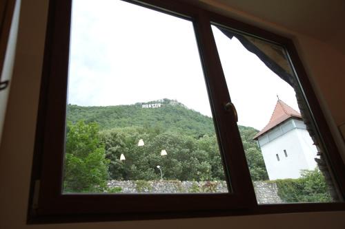 Brasov City Centre Hostel | Downtown Hostel